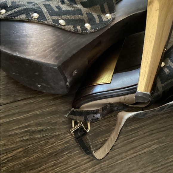 FENDI zucca print Platform heel (39) - Picture 6 of 9